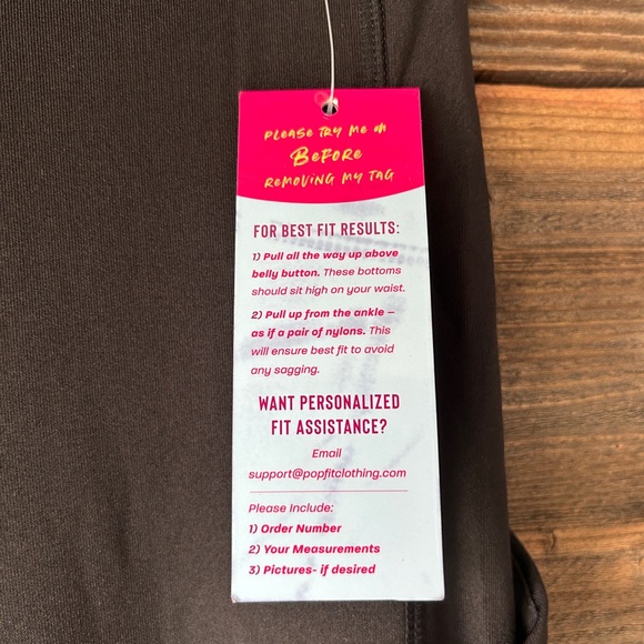 NEW Pop Fit Capri Length Leggings - Picture 3 of 9